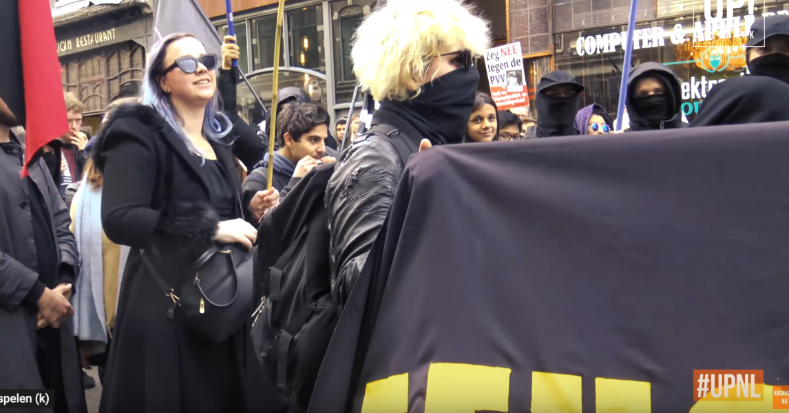 VIDEO: Demonstranten roepen op om Thierry Baudet dood te schieten | WNL
