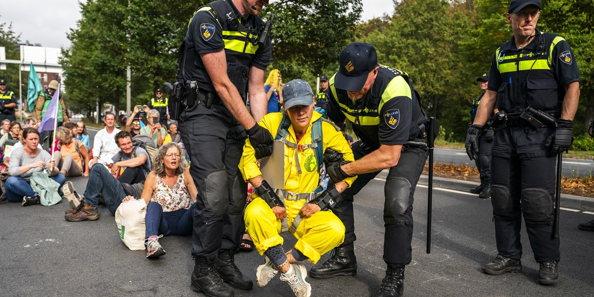 Den Haag zet zich schrap voor nieuwe acties Extinction Rebellion