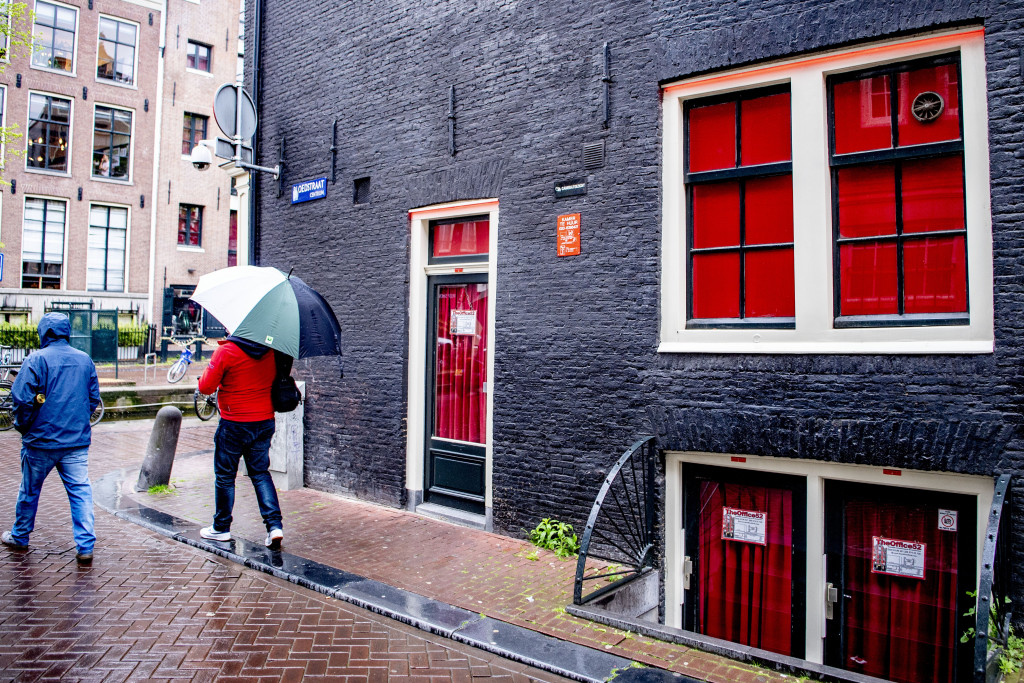 Bikker wil minimumleeftijd sekswerk zo snel mogelijk naar 21: 'Ik wil dat we jonge meiden beschermen'