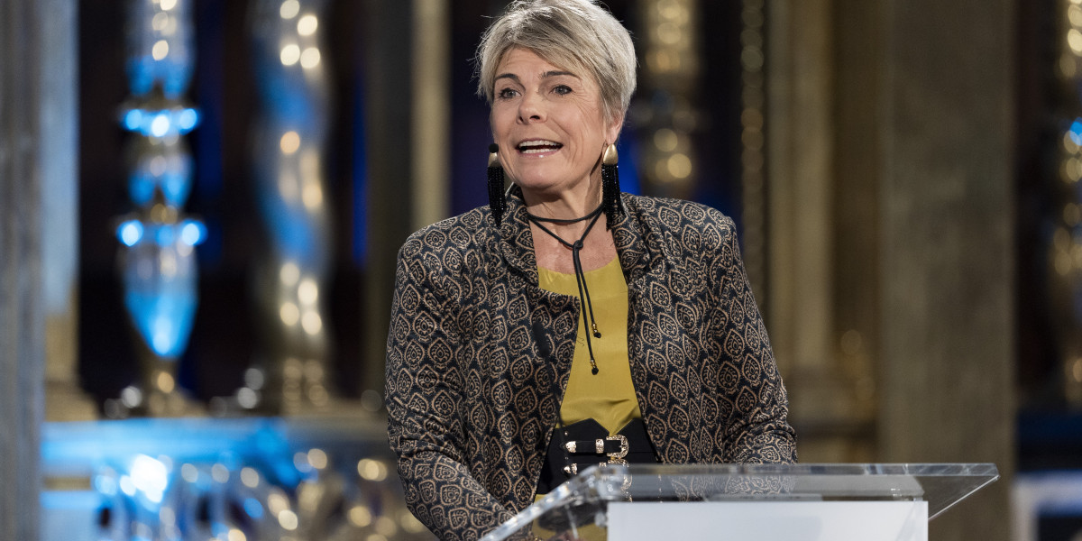 Raymond Mens: 'Ambtenaren moeten niet zo klagen over het gedrag van prinses Laurentien'