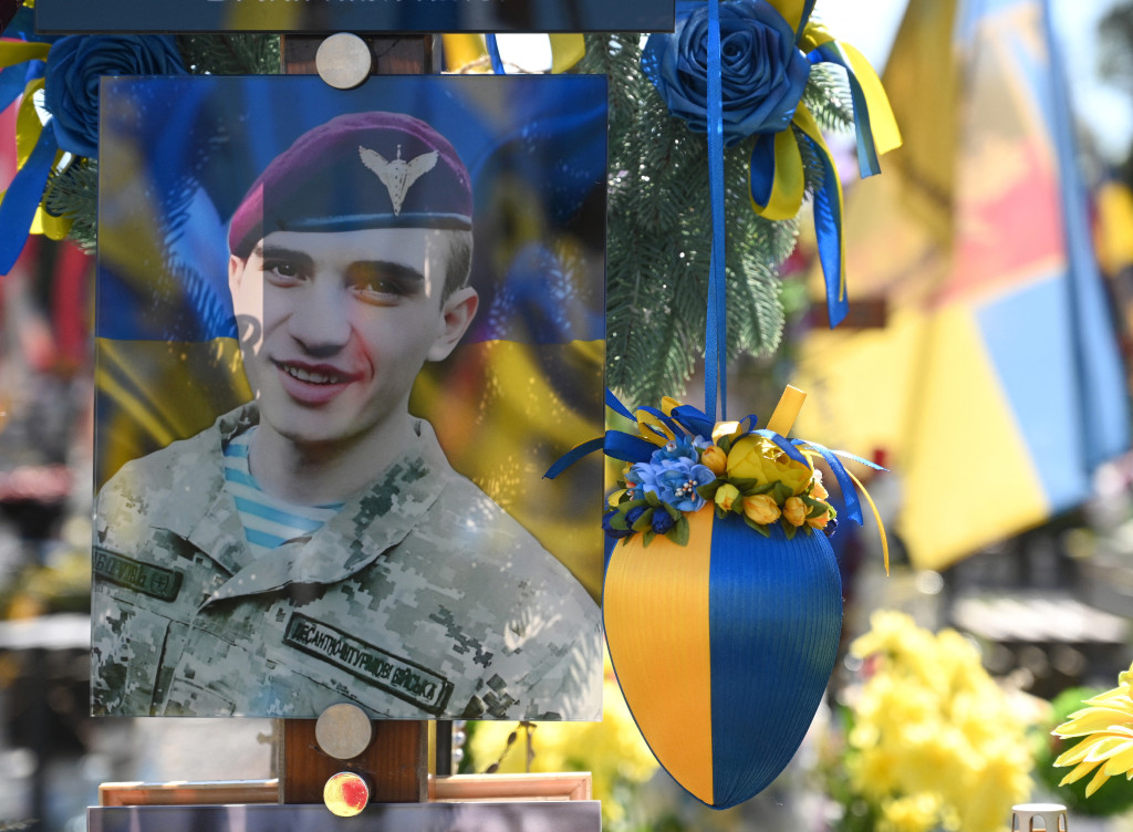 Een Oekraïne soldaat wordt herdacht.