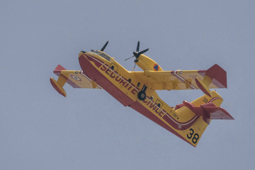 Een Frans blusvliegtuig.