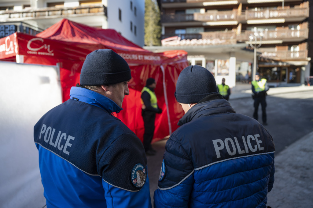 Politie in Crans-Montana.
