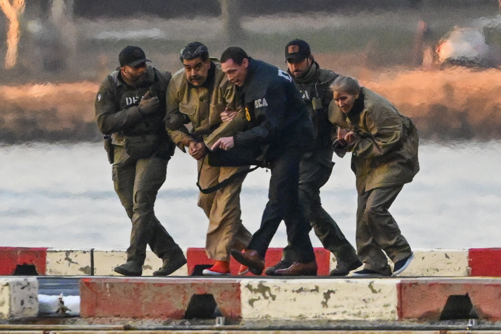 De opgepakte Nicolás Maduro in New York.