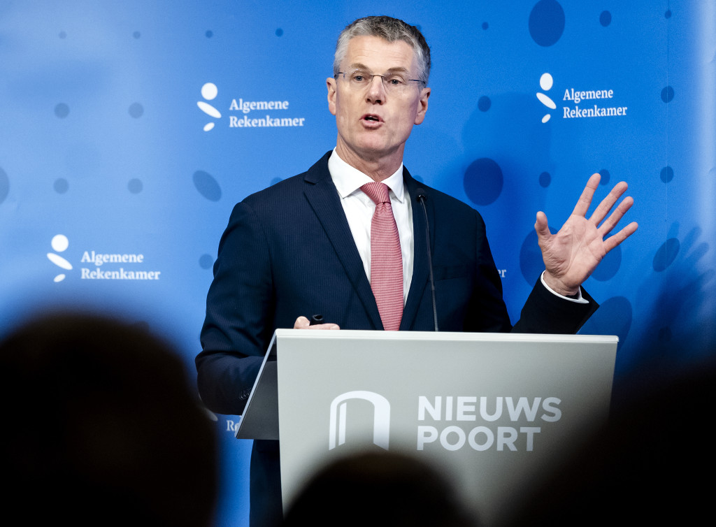 President Rekenkamer oordeelt fel over minister Van Weel: 'Met halve feiten wordt een uitkomst gebagatelliseerd'