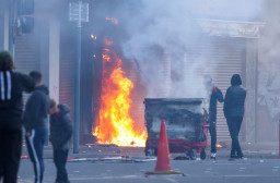 Onrust in Belfast na steekpartij.