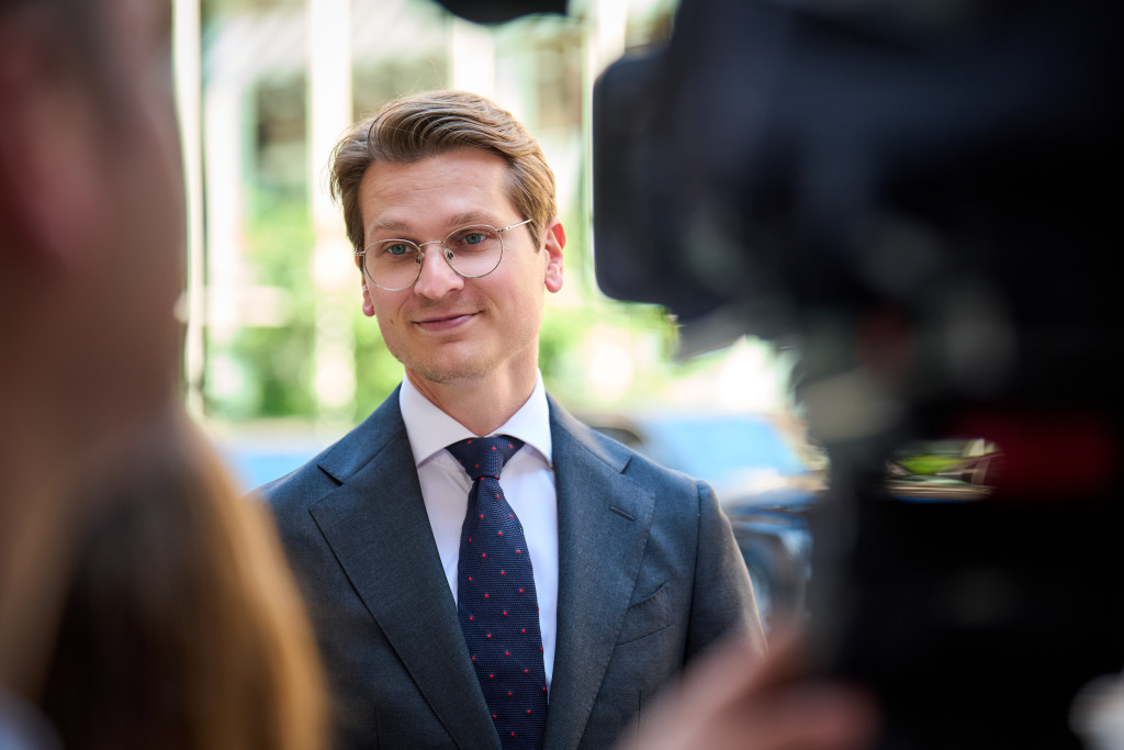Boeren kritisch op stikstofplannen, maar minister Van Essen oogst lof: 'Iedereen dacht: wat moeten we daar nou mee?'