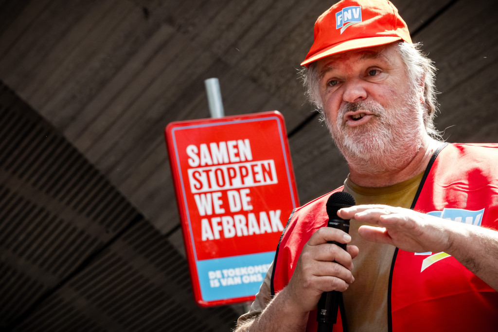 Vakbonden schorten acties om sociale zekerheid op