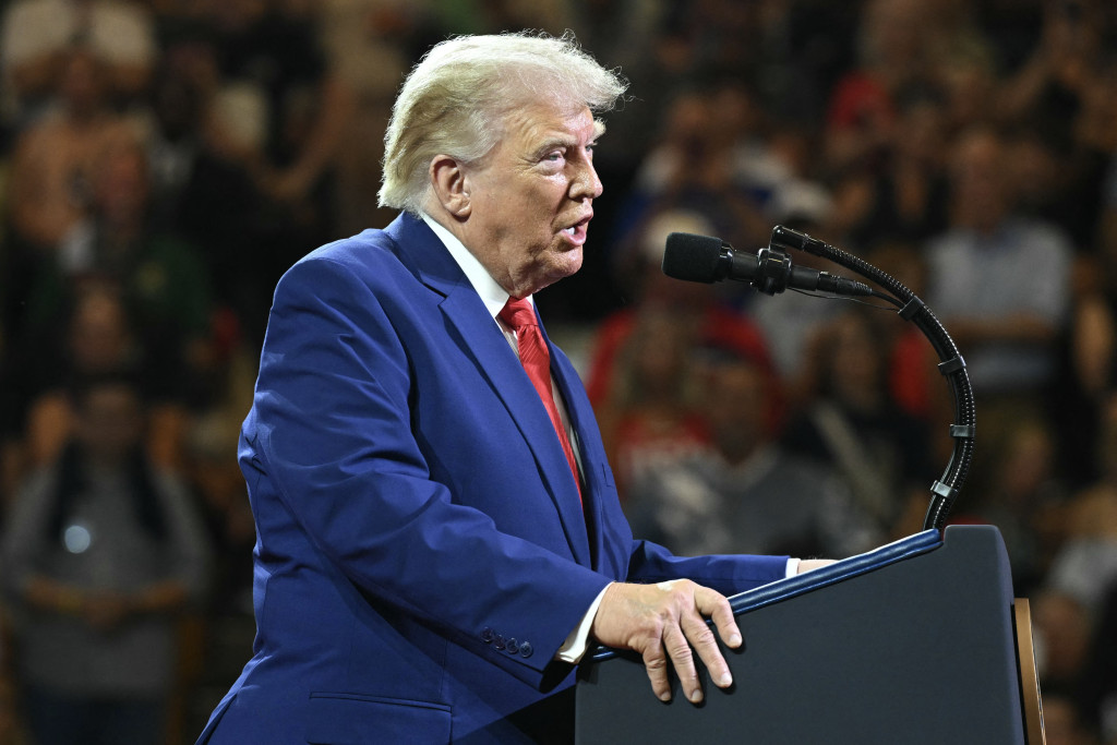 Trump overweegt massa-aanval op Iran, 'groter dan Epic Fury': 'Dreigt ook met aanvallen Houthi's'