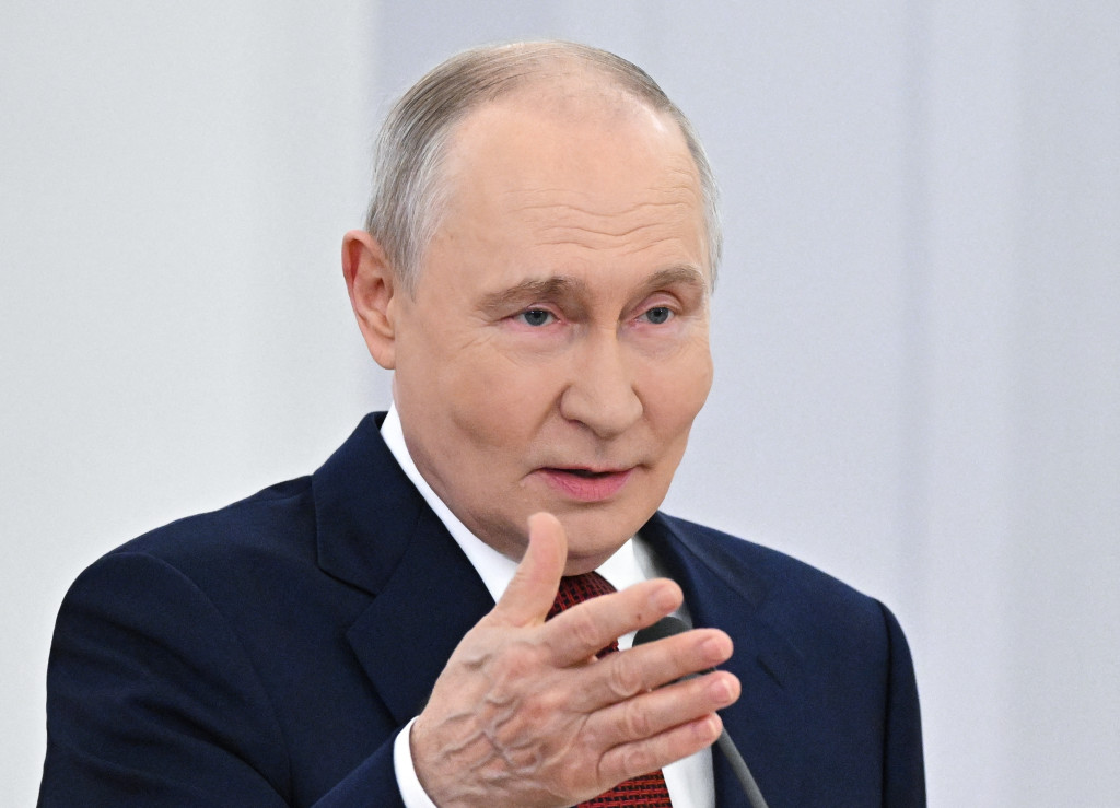 Rusland bouwt legerkampen en spoorlijn langs Finse grens: 'Dit is géén grote misleidingsshow'