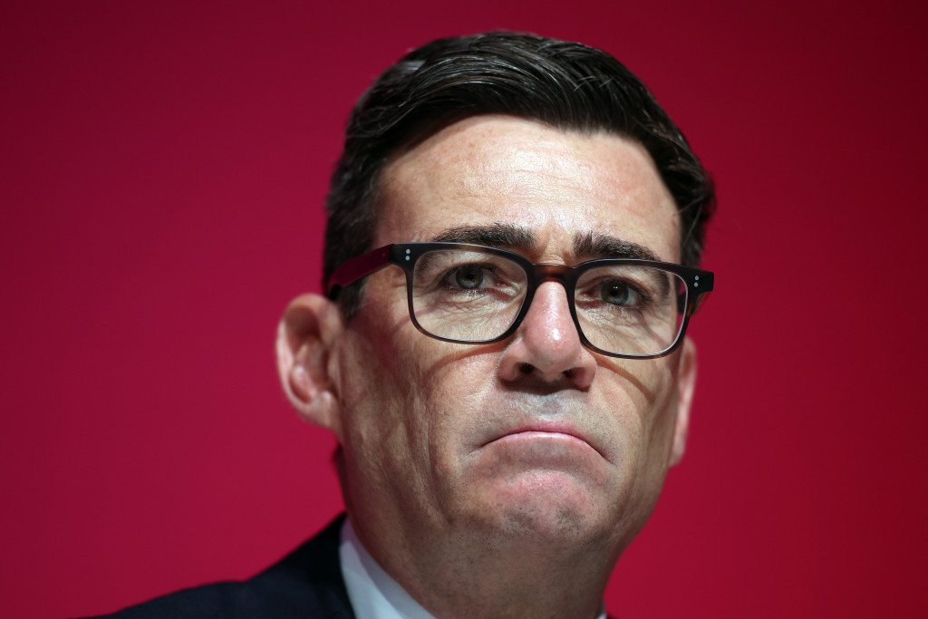 Burnham flirt openlijk met terugkeer in Europese Unie, maar 'Britten willen niet dezelfde ruzie'