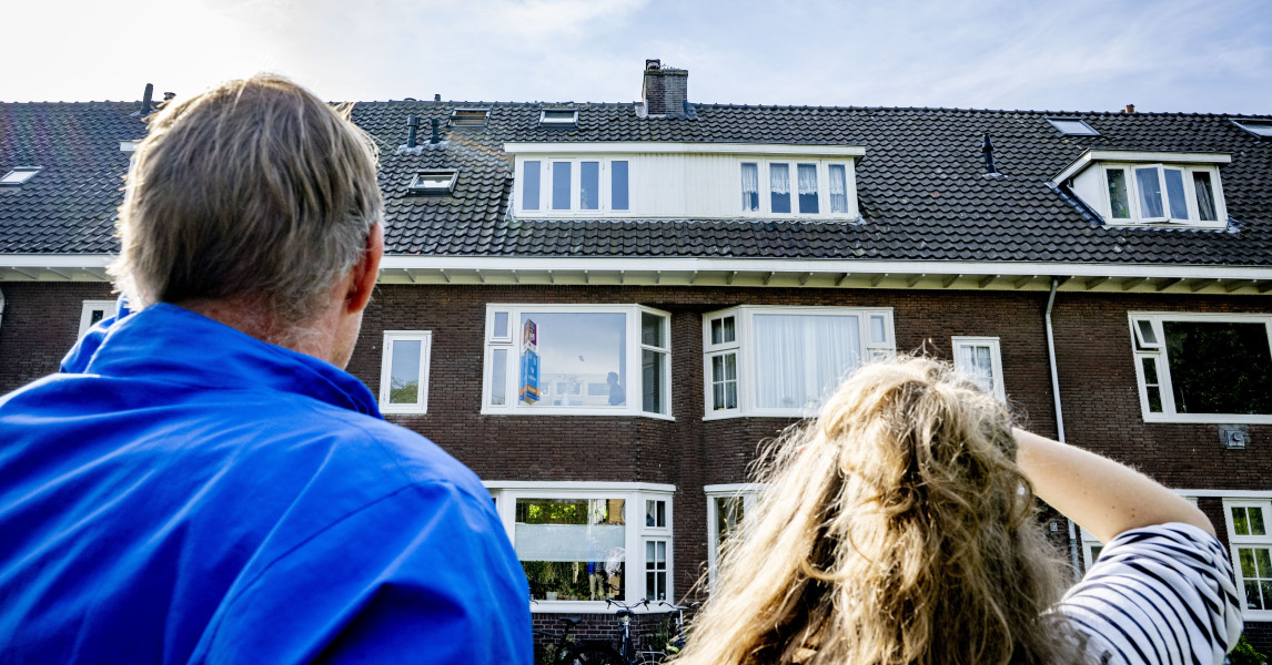 Meer keuze woningzoekers door groter aanbod, huizenprijs daalt | WNL