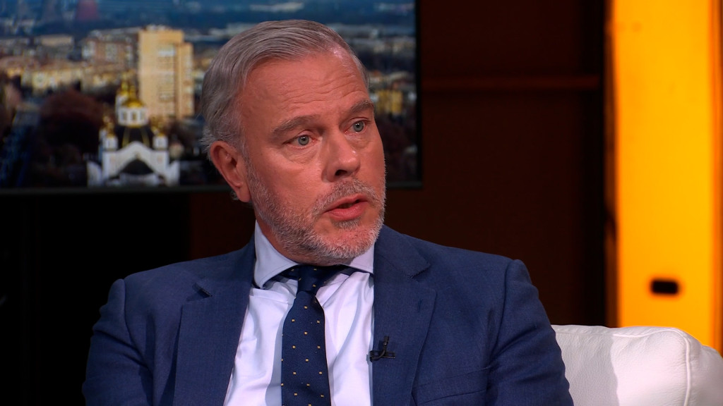 Rob Bauer in WNL Op Zondag.