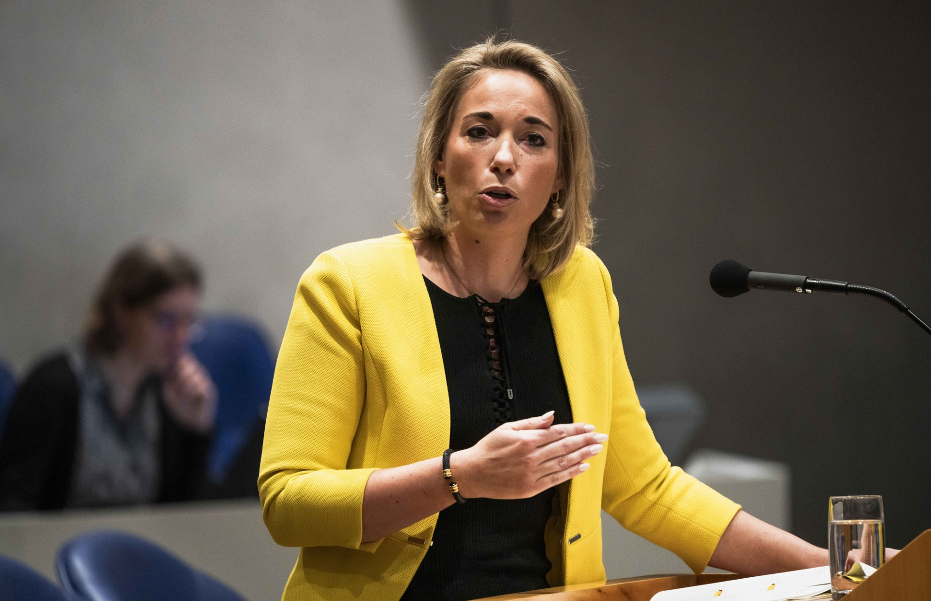 Komen gevangenen vervroegd vrij? Spanning loopt op in Den Haag