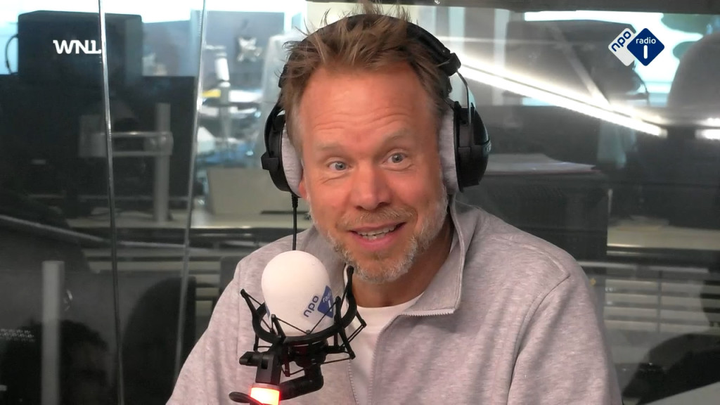 Diggy Dex in WNL In de Kantine.