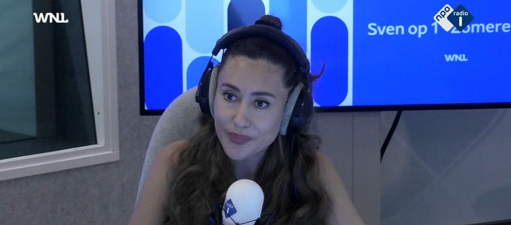 Fidan Ekiz presenteert Sven op 1.
