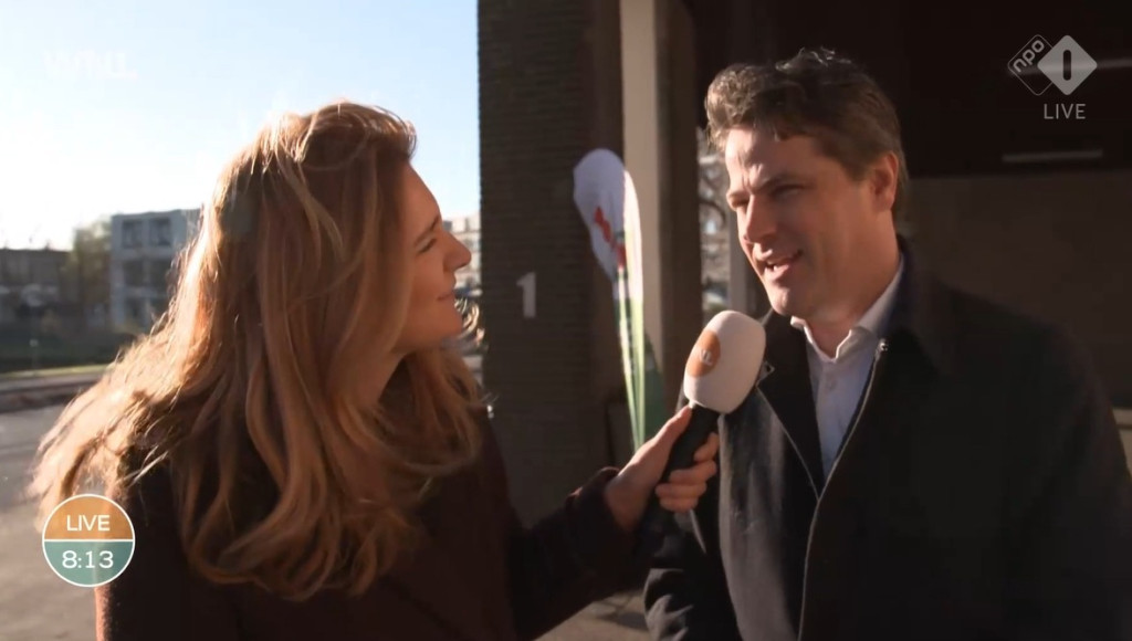 CDA-leider Henri Bontenbal stemt in zijn Rotterdam: 'Eenzaamheid een van de grootste problemen hier'