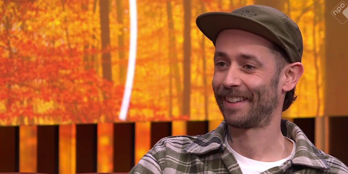 TikTok Tammo geeft patat in plaats van snoep tijdens Sint-Maarten: 'Ze moesten wel eerst even zingen