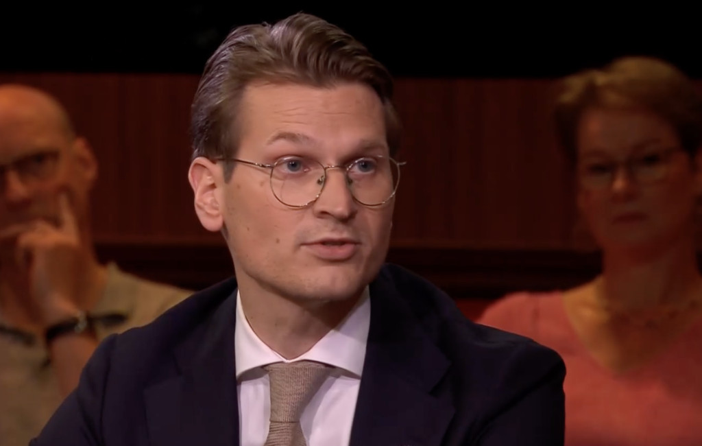 Landbouwminister Jaimi van Essen staat honderd procent achter stikstofpakket en noemt BBB-kritiek 'een beetje onzin'