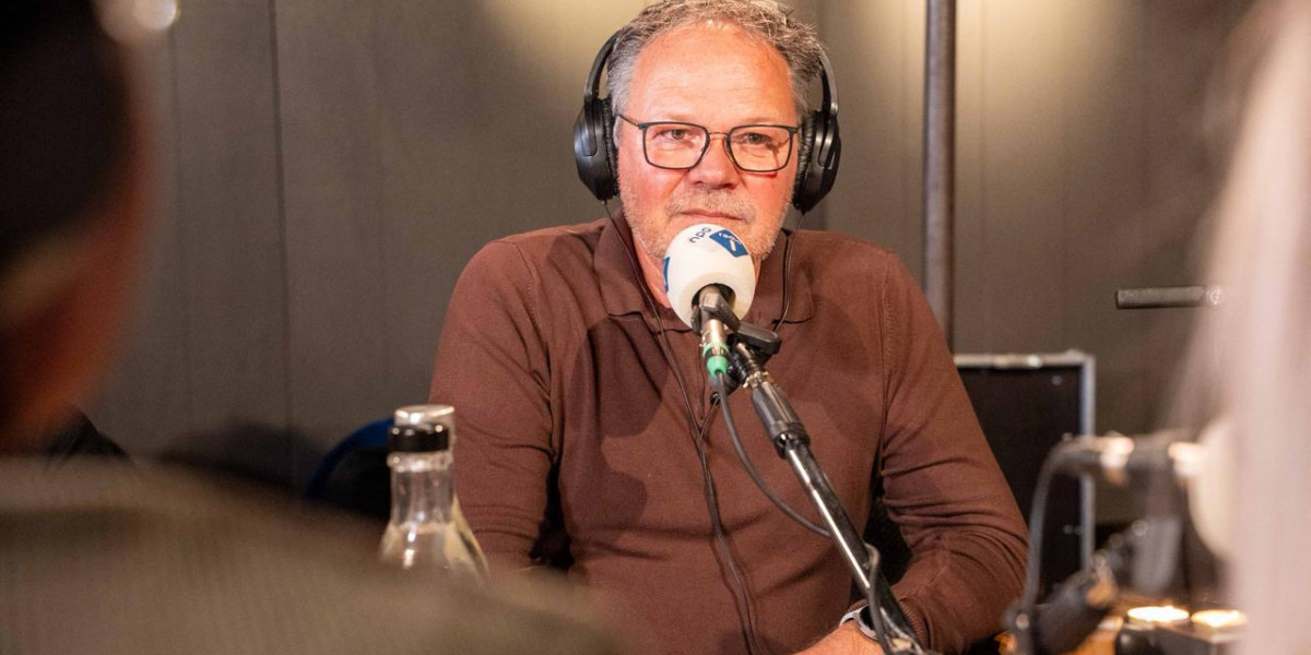 Afzwaaiend SC Cambuur-trainer Henk de Jong wil zich inzetten voor Leeuwarden